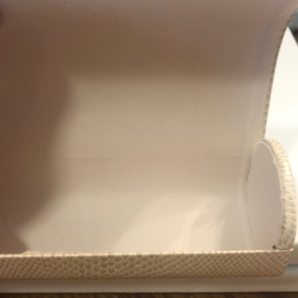 Jimmy Choo Glasses Case - Picture 3 of 4